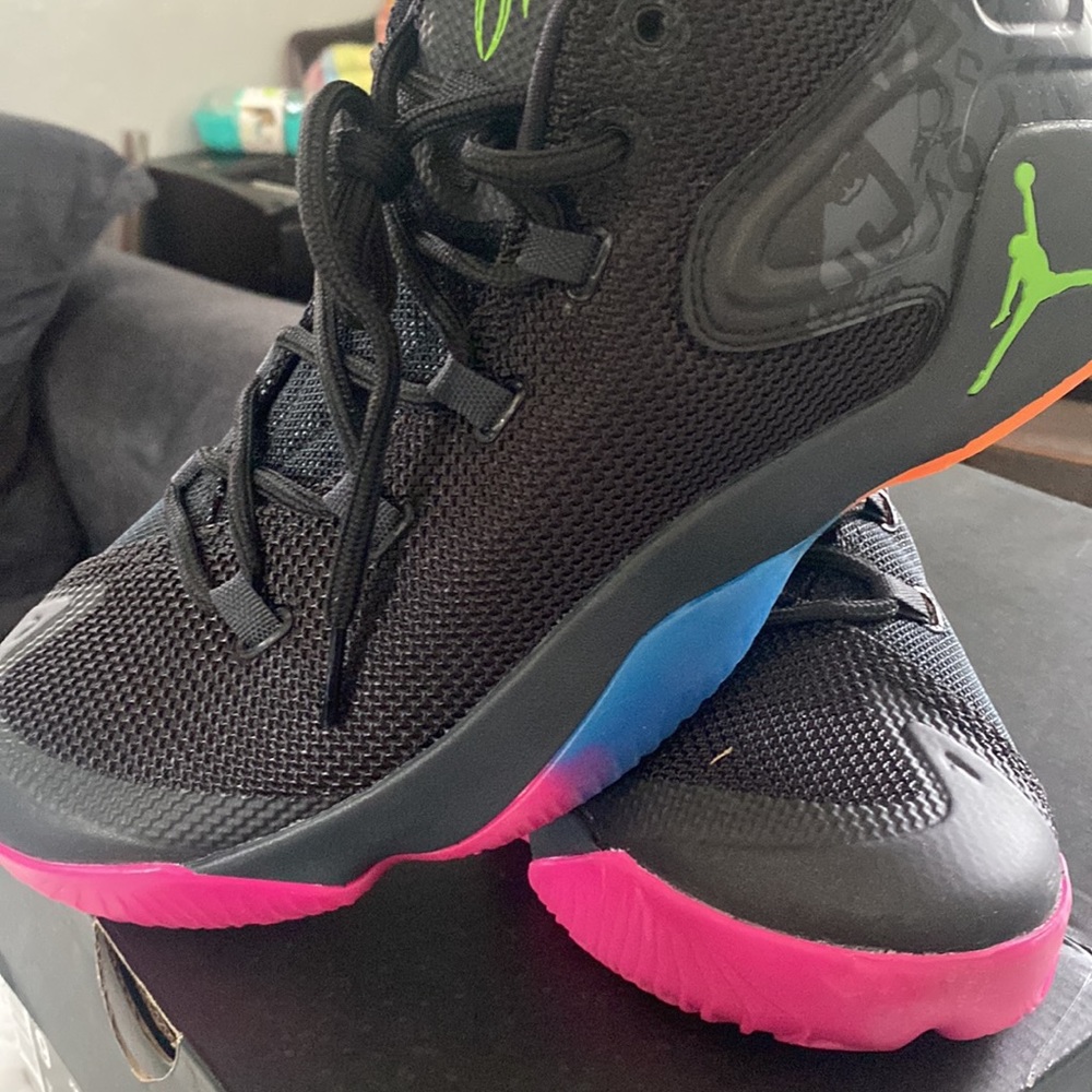 Jordan Melo M12 Men Basketball Shoes Size 9